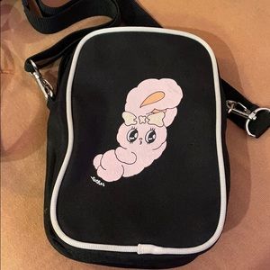 Chuu Crossbody